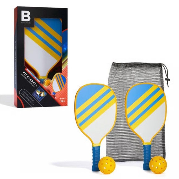 Pickleball Set w/Balls & Travel Bag New - Picture 3 of 5